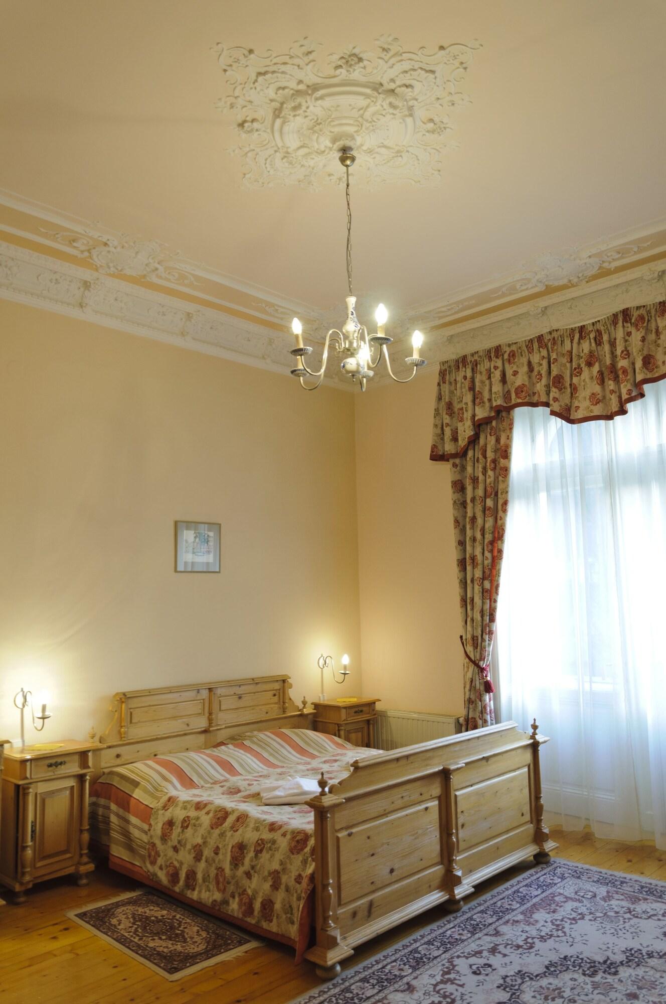 Heluan Hotel Karlovy Vary Exterior photo