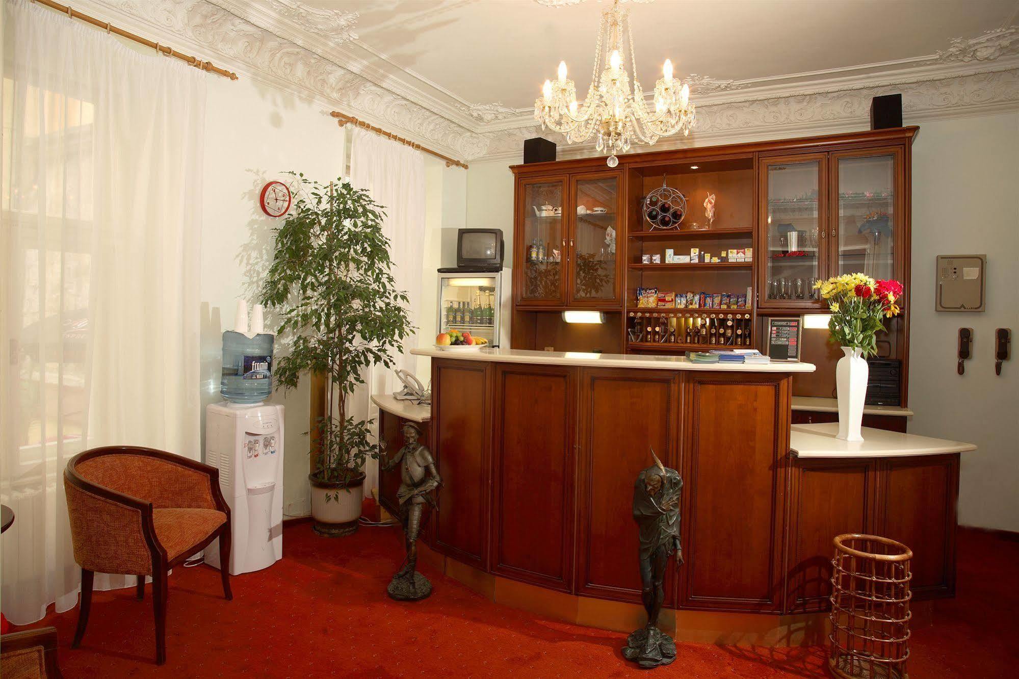 Heluan Hotel Karlovy Vary Exterior photo